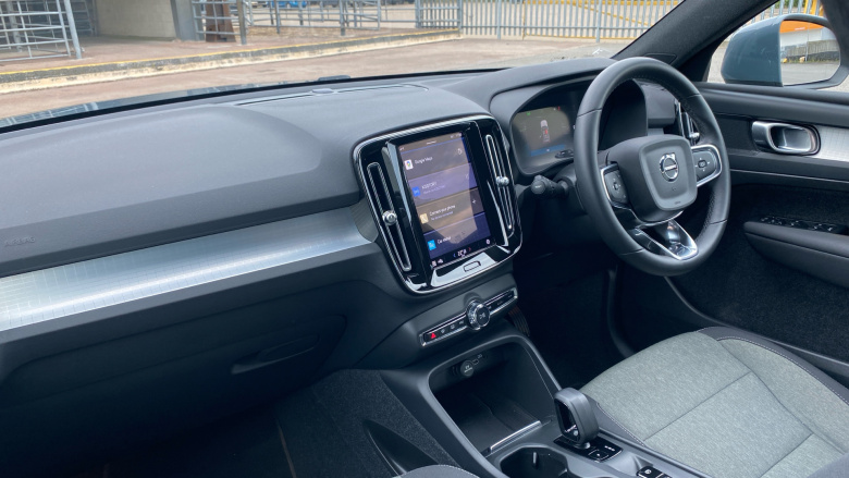 Volvo XC40 2.0 B3P Core 5dr Auto Petrol Estate